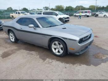  Salvage Dodge Challenger