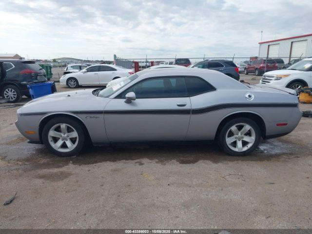 Dodge Challenger Sxt Image 11