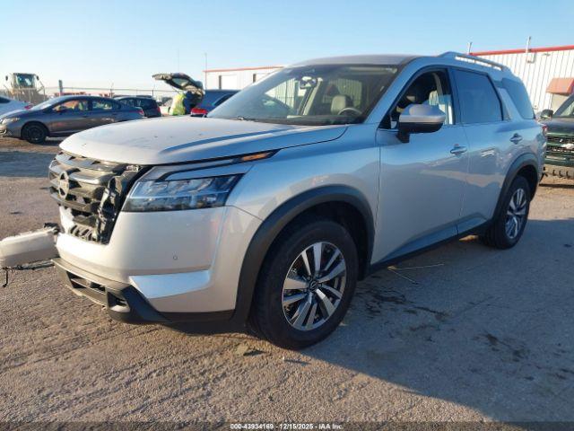 Nissan Pathfinder Sl 4wd Image 6