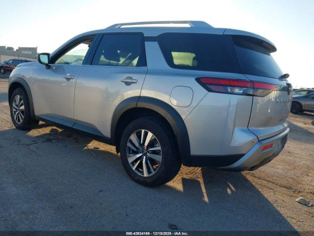 Nissan Pathfinder Sl 4wd Image 10