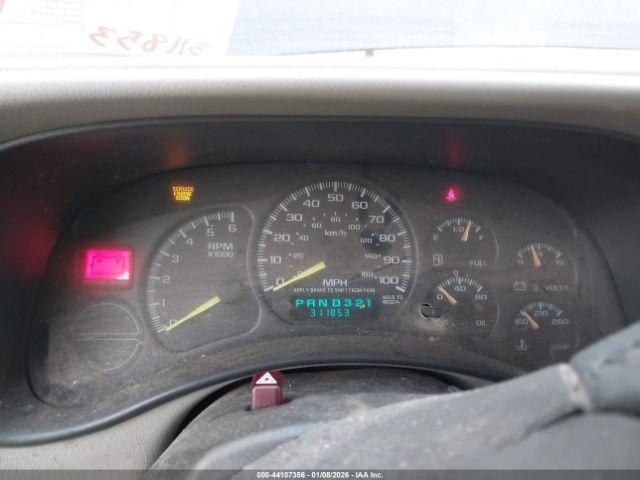 Chevrolet Silverado 1500 Ls Image 10