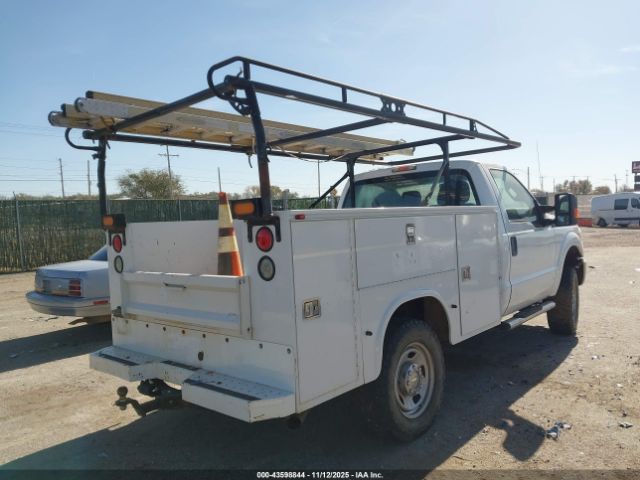 Ford F-350 Xl Image 12