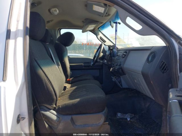 Ford F-350 Xl Image 5