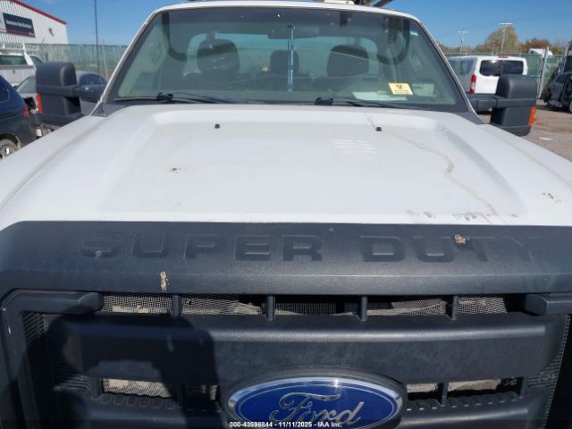 Ford F-350 Xl Image 7