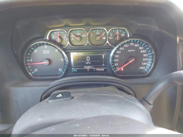 Chevrolet Tahoe Ltz Image 3