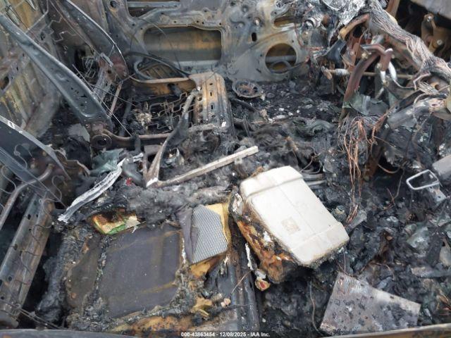 Toyota Tacoma Image 5