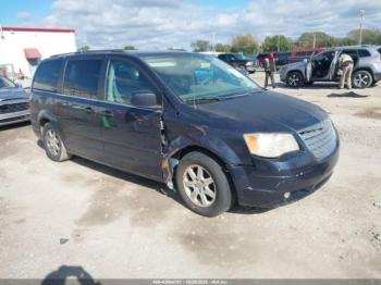  Salvage Chrysler Town & Country