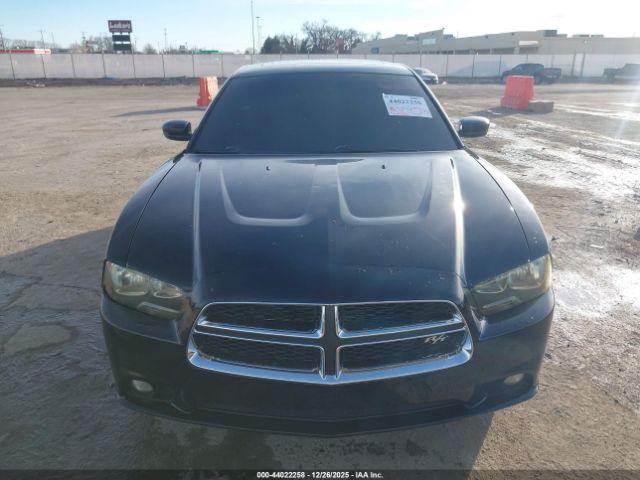 Dodge Charger Image 4