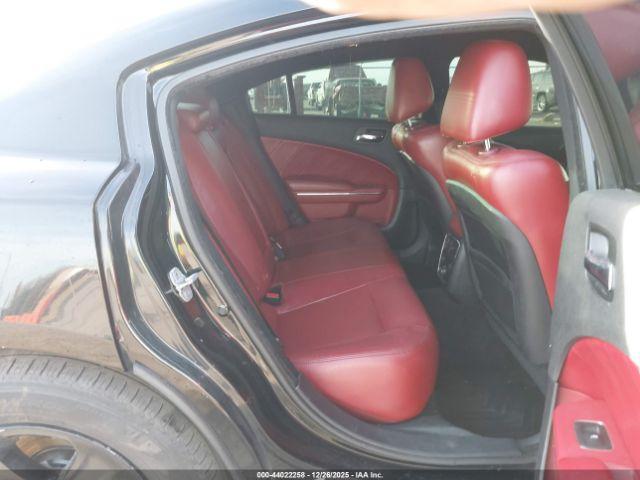 Dodge Charger Image 5