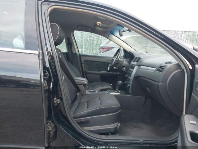 Ford Fusion Se Image 8