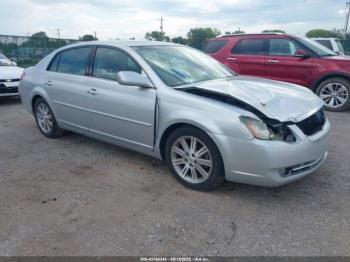  Salvage Toyota Avalon