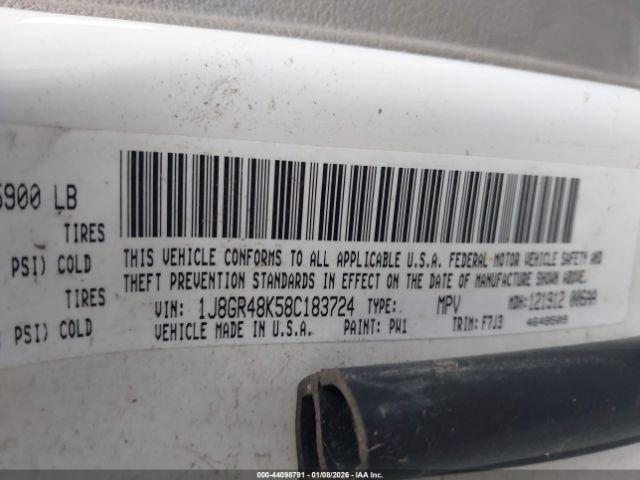 Jeep Grand Cherokee Laredo Image 8