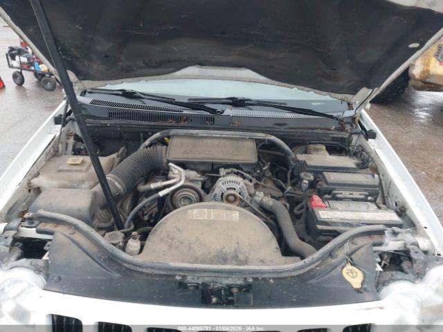 Jeep Grand Cherokee Laredo Image 11